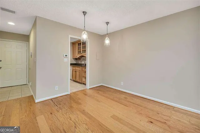 $350,000 | 122 South Island Square Drive, St. Simons, GA 31522