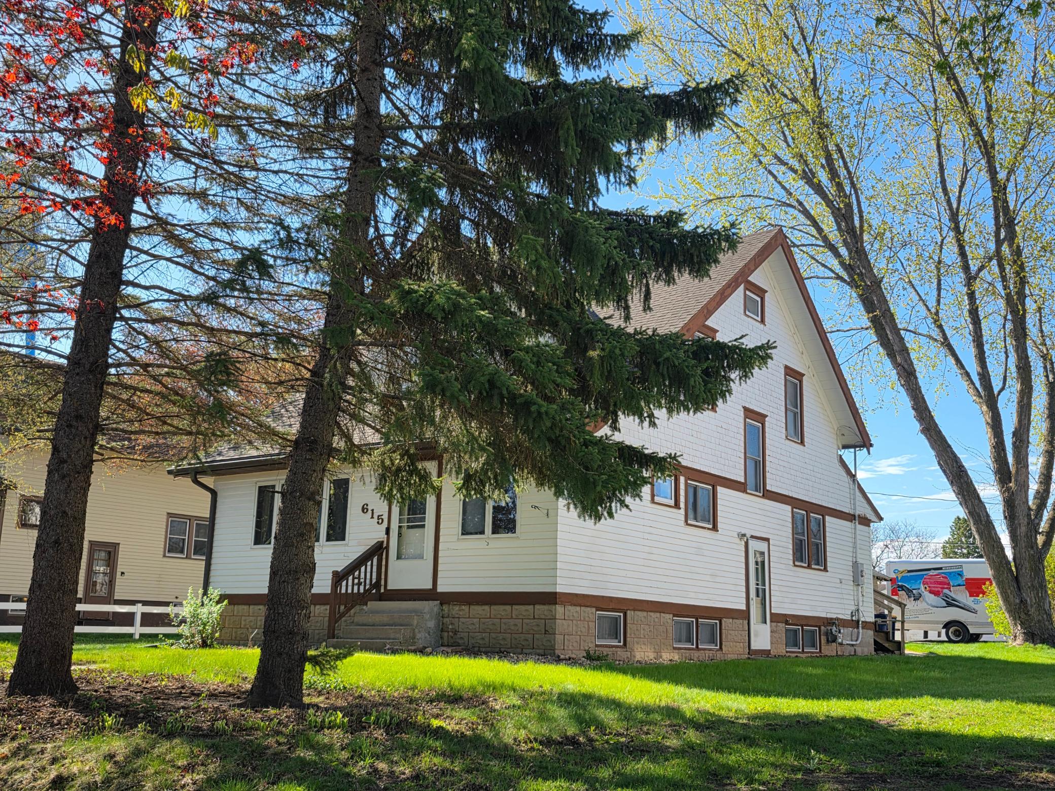 615 7th Street Kenyon, MN 55946 - Photo 3 of 3
