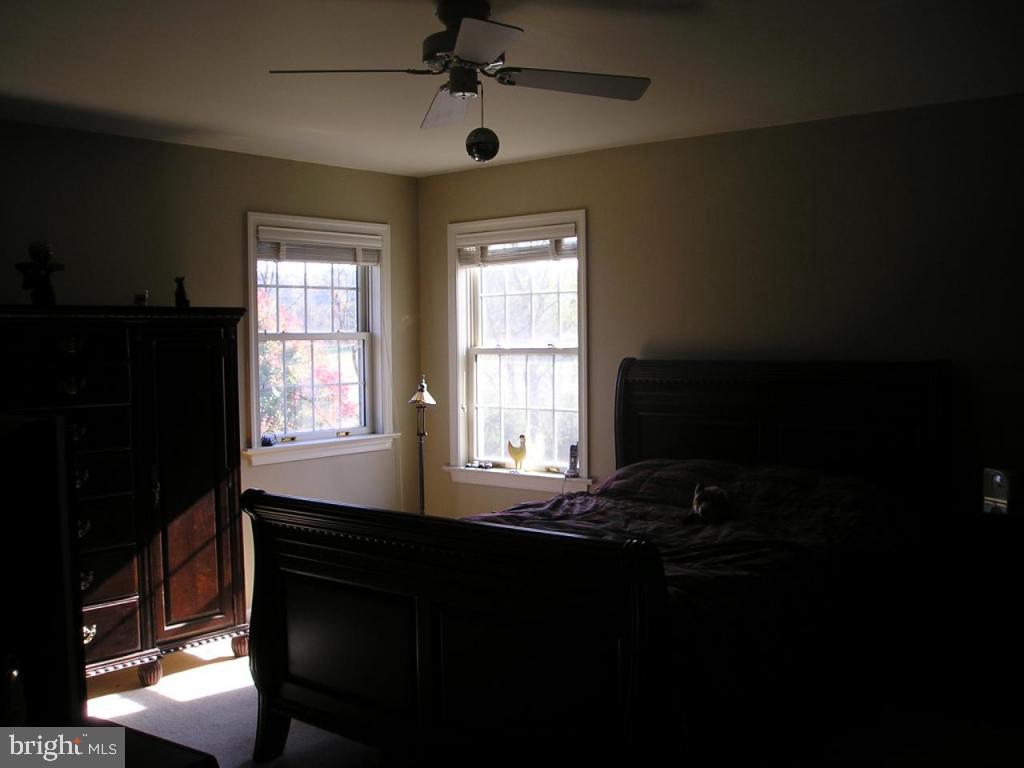 2465 Raleigh Drive Lancaster, PA 17601 - Photo 20 of 32 Gallery Image 20