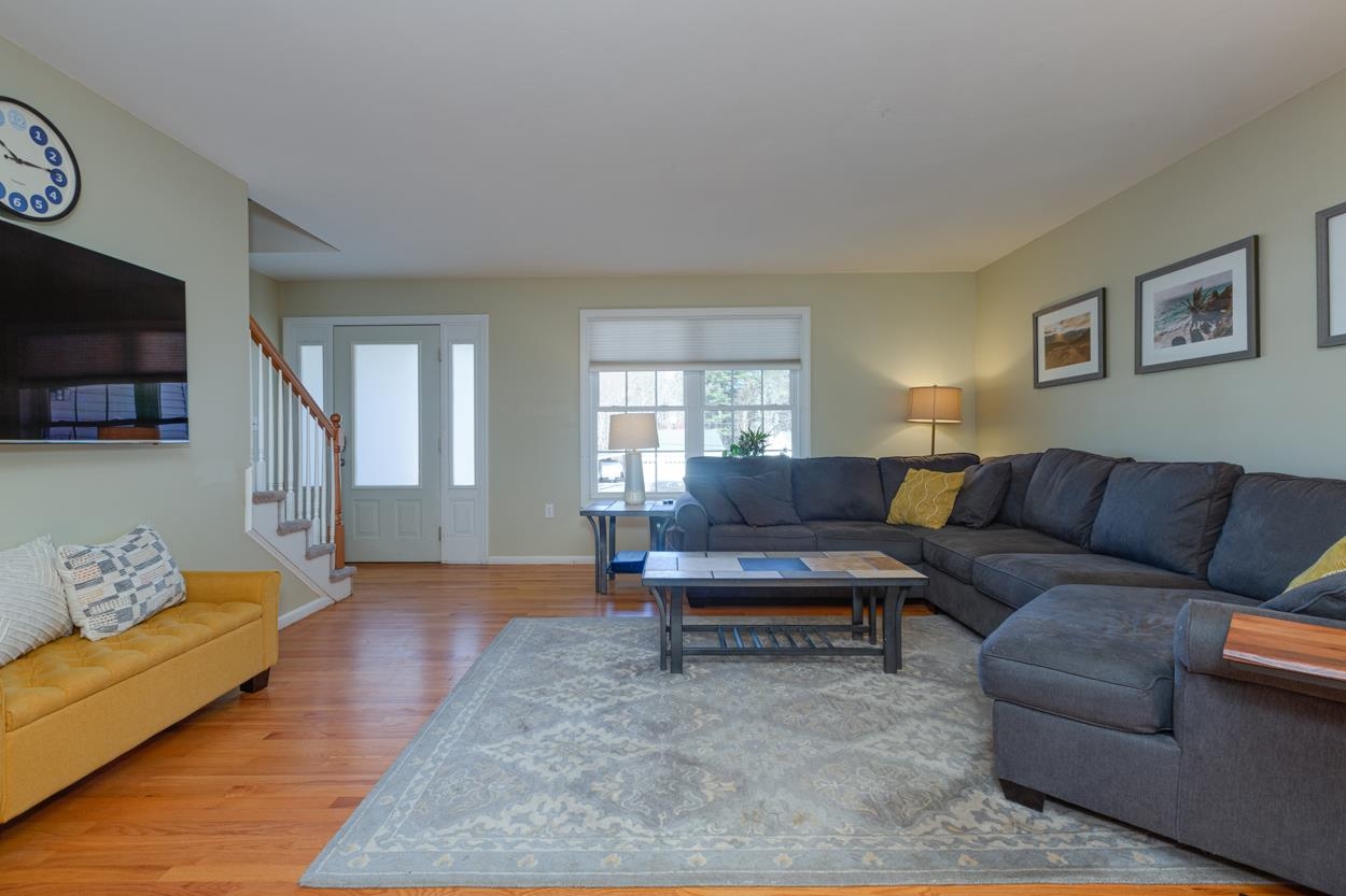 122 B High Range Road, Unit B Londonderry, NH 03053 - Photo 7 of 40
