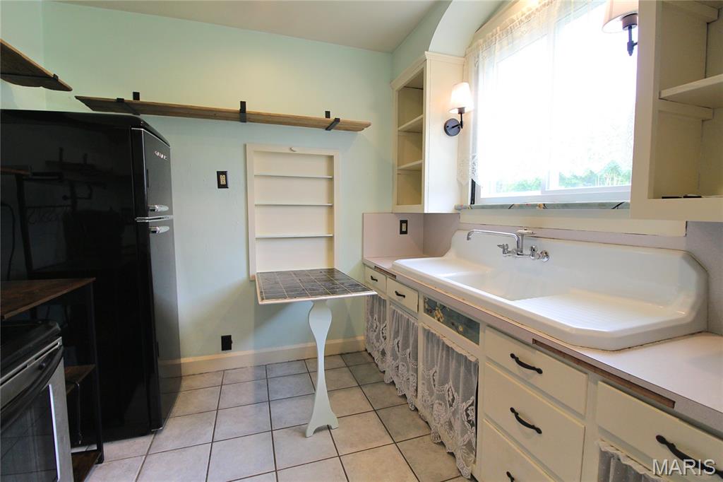 1800 East B Street Belleville, IL 62221 - Photo 17 of 45