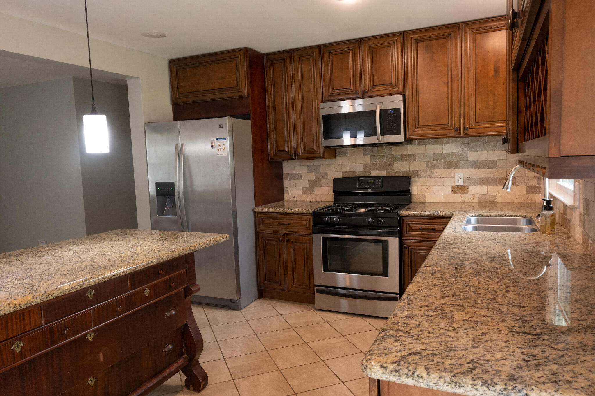 1607 Raleigh Road Lexington, KY 40505 - Photo 8 of 22 1607Raleigh-10