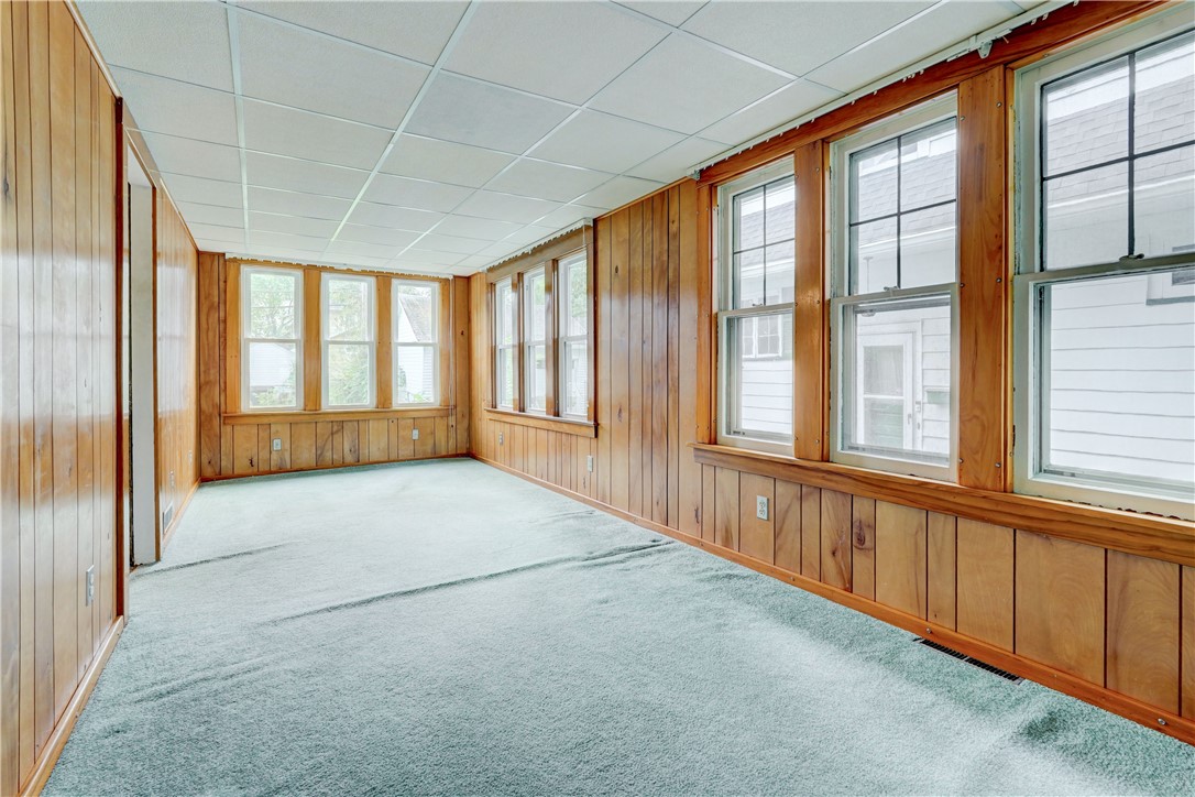 151 Hurstbourne Road Irondequoit, NY 14609 - Photo 14 of 38 Gallery Image 14