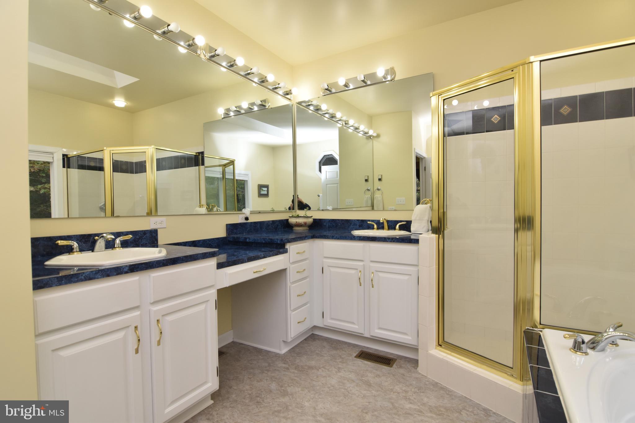 17622 Point Lookout Road Lexington Park, MD 20653 - Photo 31 of 82 Main level full bath