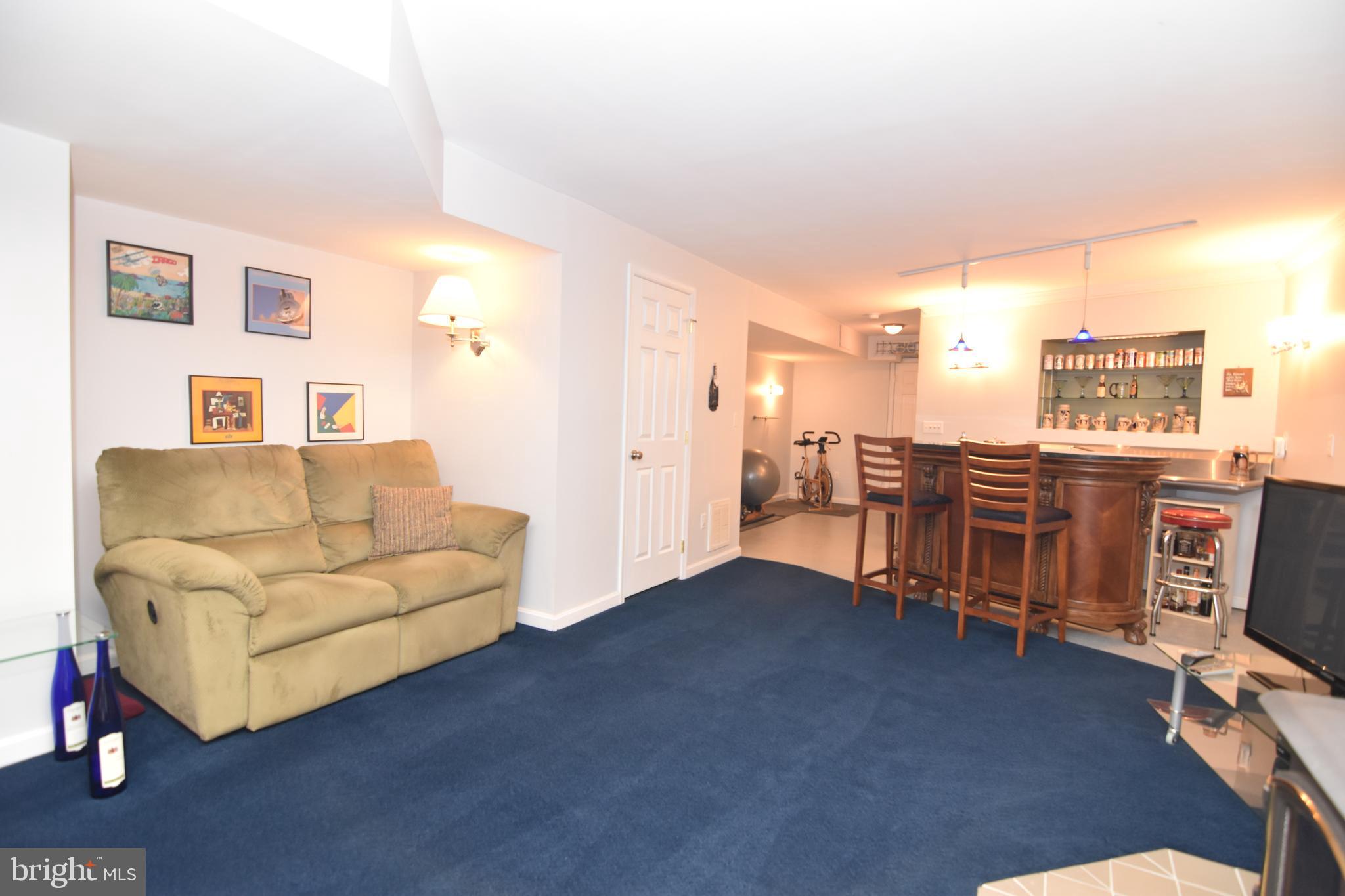 17622 Point Lookout Road Lexington Park, MD 20653 - Photo 64 of 82 Rec room with wet bar
