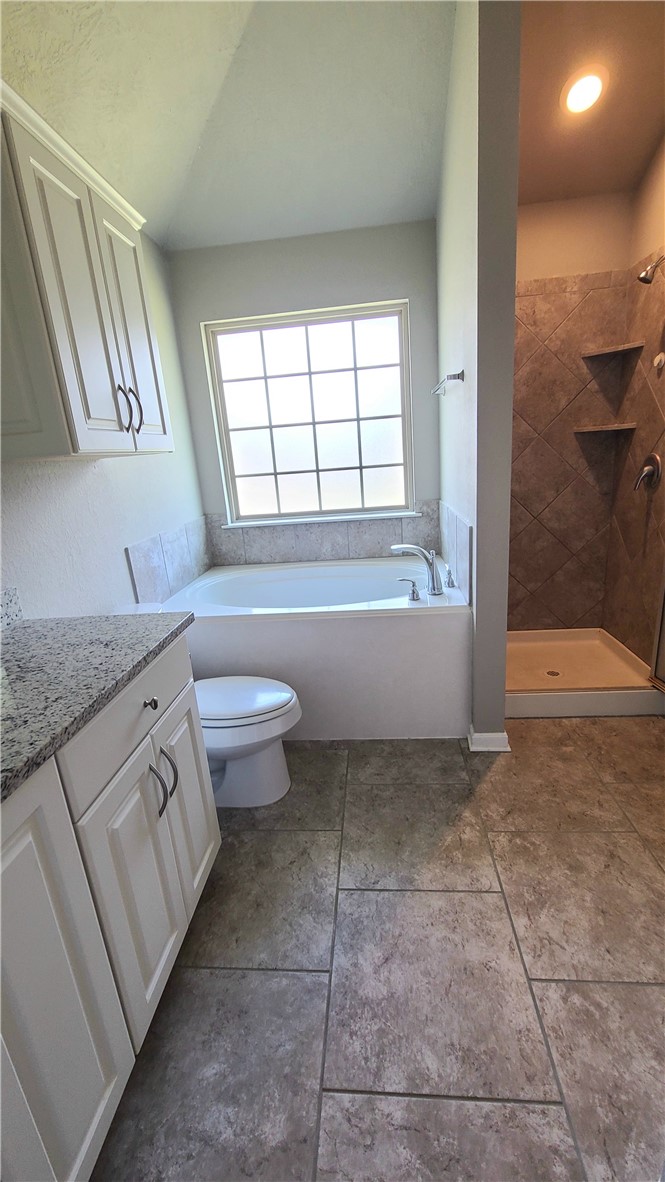 2015 Stubbs Drive Bryan, TX 77807 - Photo 8 of 18