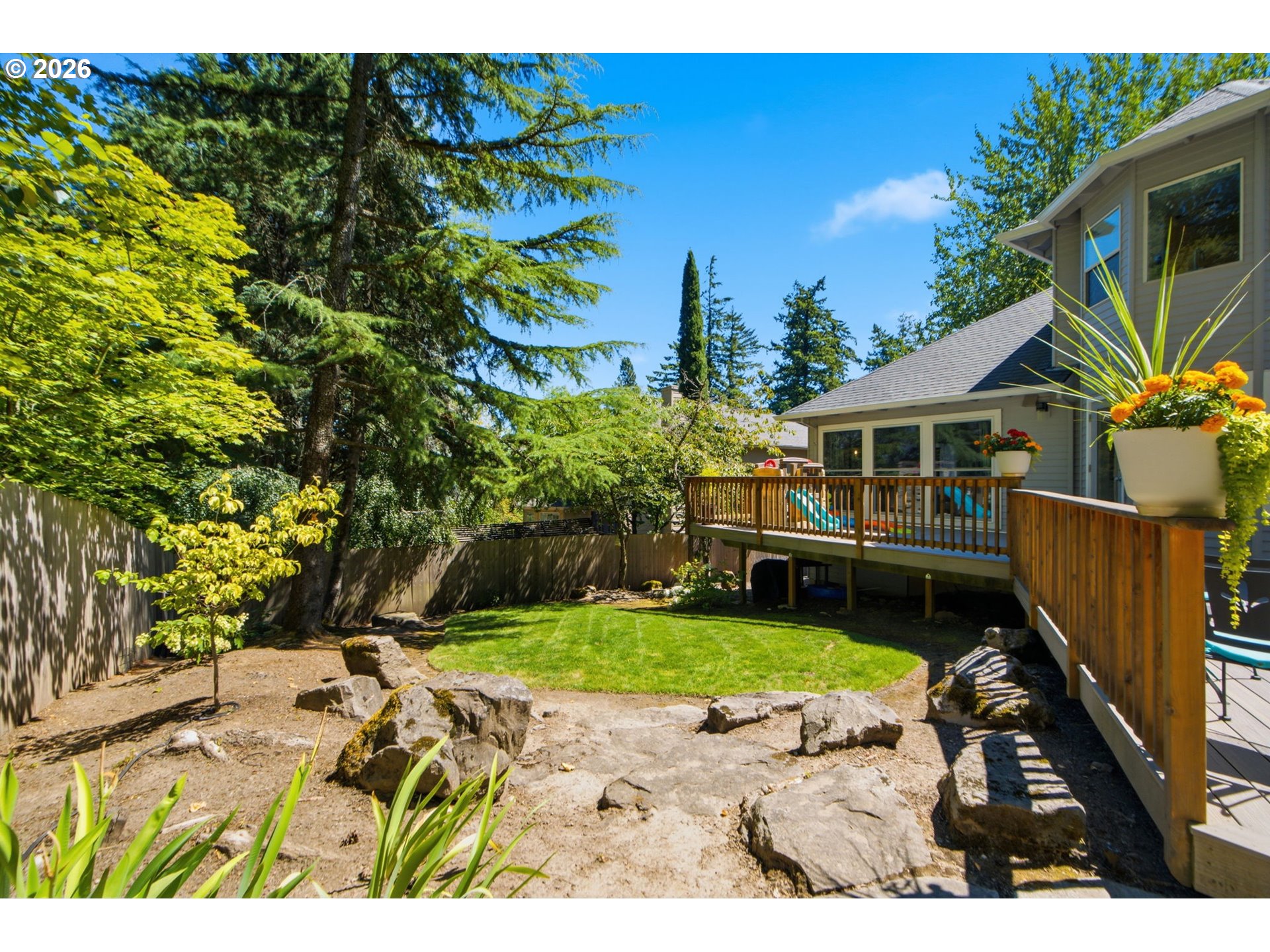 4123 Southwest Comus Street Portland, OR 97219 - Photo 37 of 42 Gallery Image 37