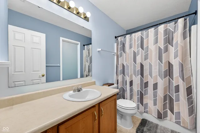 $244,900 | 2002 Falcon Court, Franklin, IN 46131