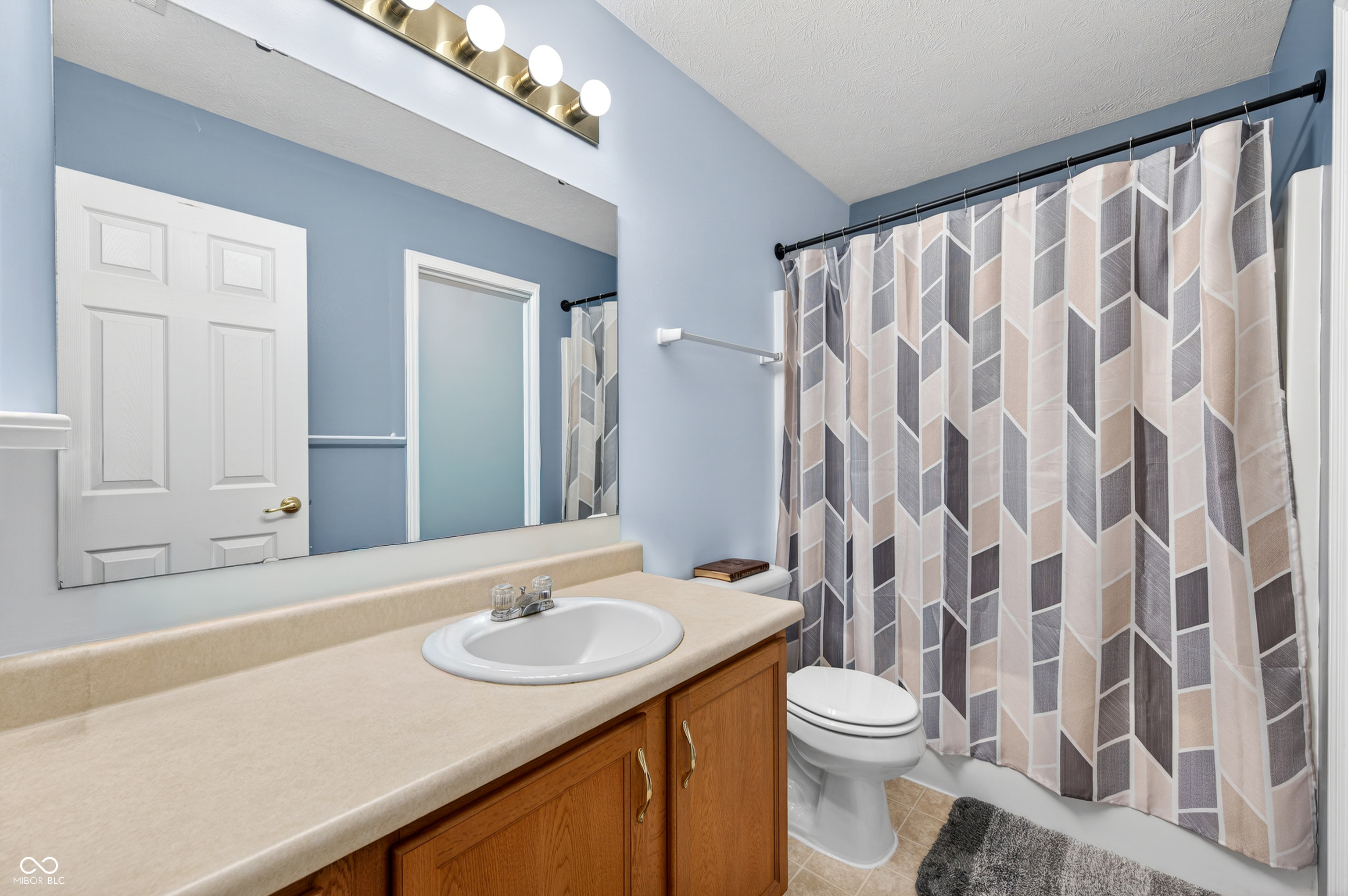 2002 Falcon Court Franklin, IN 46131 - Photo 18 of 47