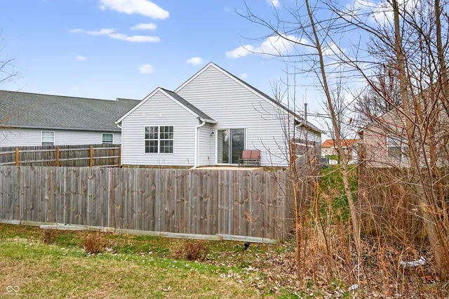 $244,900 | 2002 Falcon Court, Franklin, IN 46131