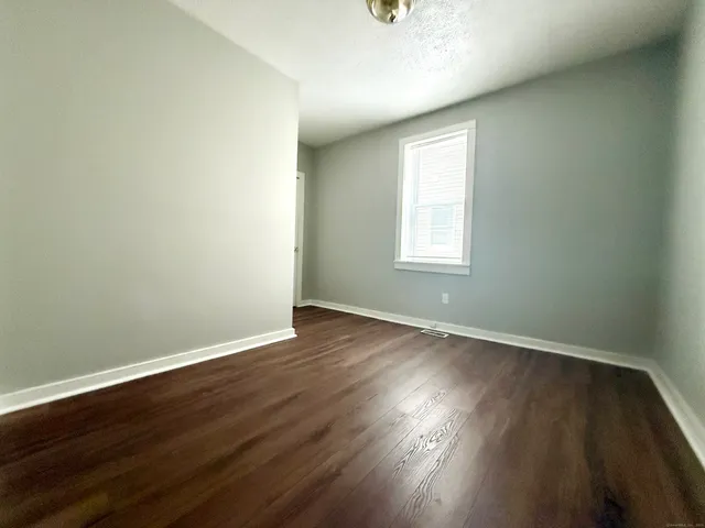 $2,250 | 700 Winchester Avenue, New Haven, CT 06511