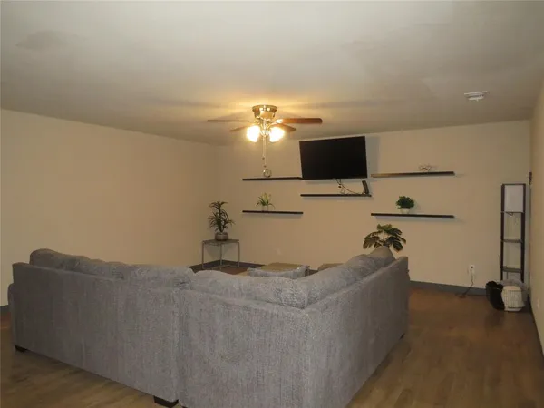 $900 | 12069 Joyce Lane, Unit 8, Roanoke, TX 76262