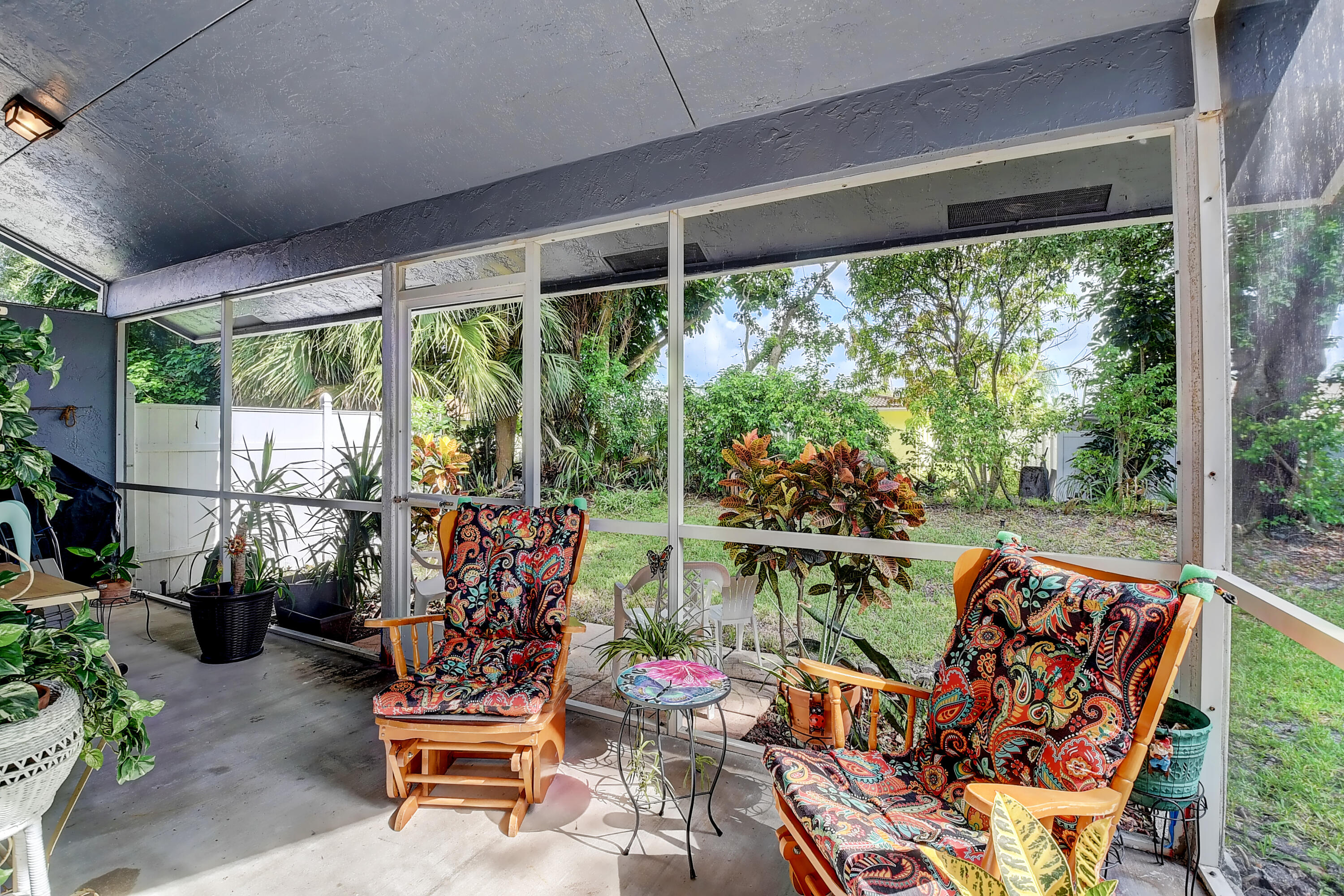 10631 Palm Spring Drive Boca Raton, FL 33428 - Photo 29 of 44 Screened patio