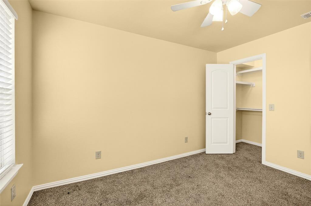 1716 South Waco Street Van Alstyne, TX 75495 - Photo 18 of 36