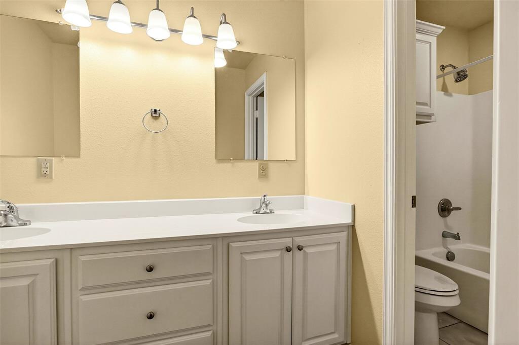 1716 South Waco Street Van Alstyne, TX 75495 - Photo 27 of 36