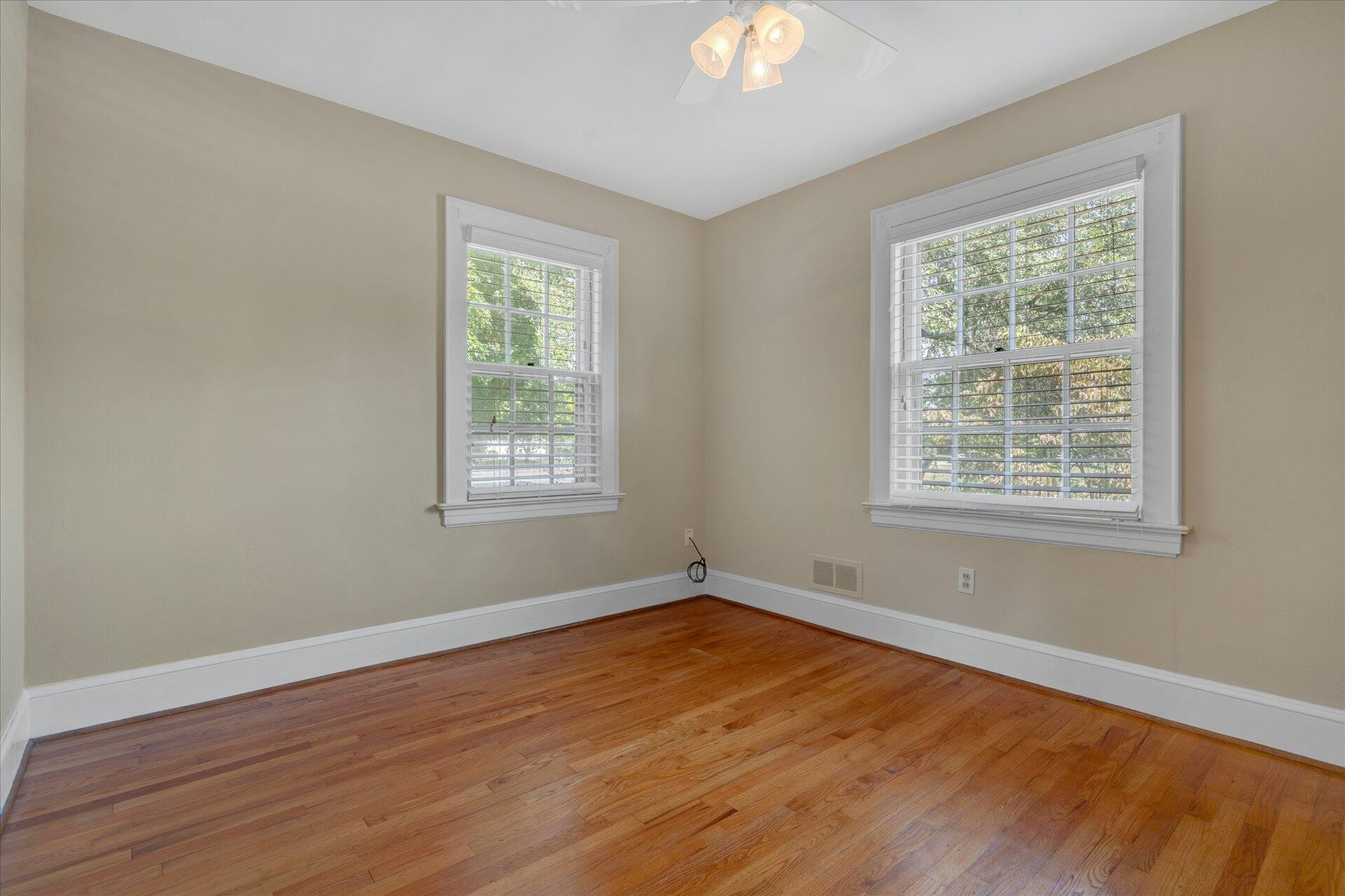 1715 Devon Road Southwest Roanoke, VA 24015 - Photo 19 of 38 16-DSC8387