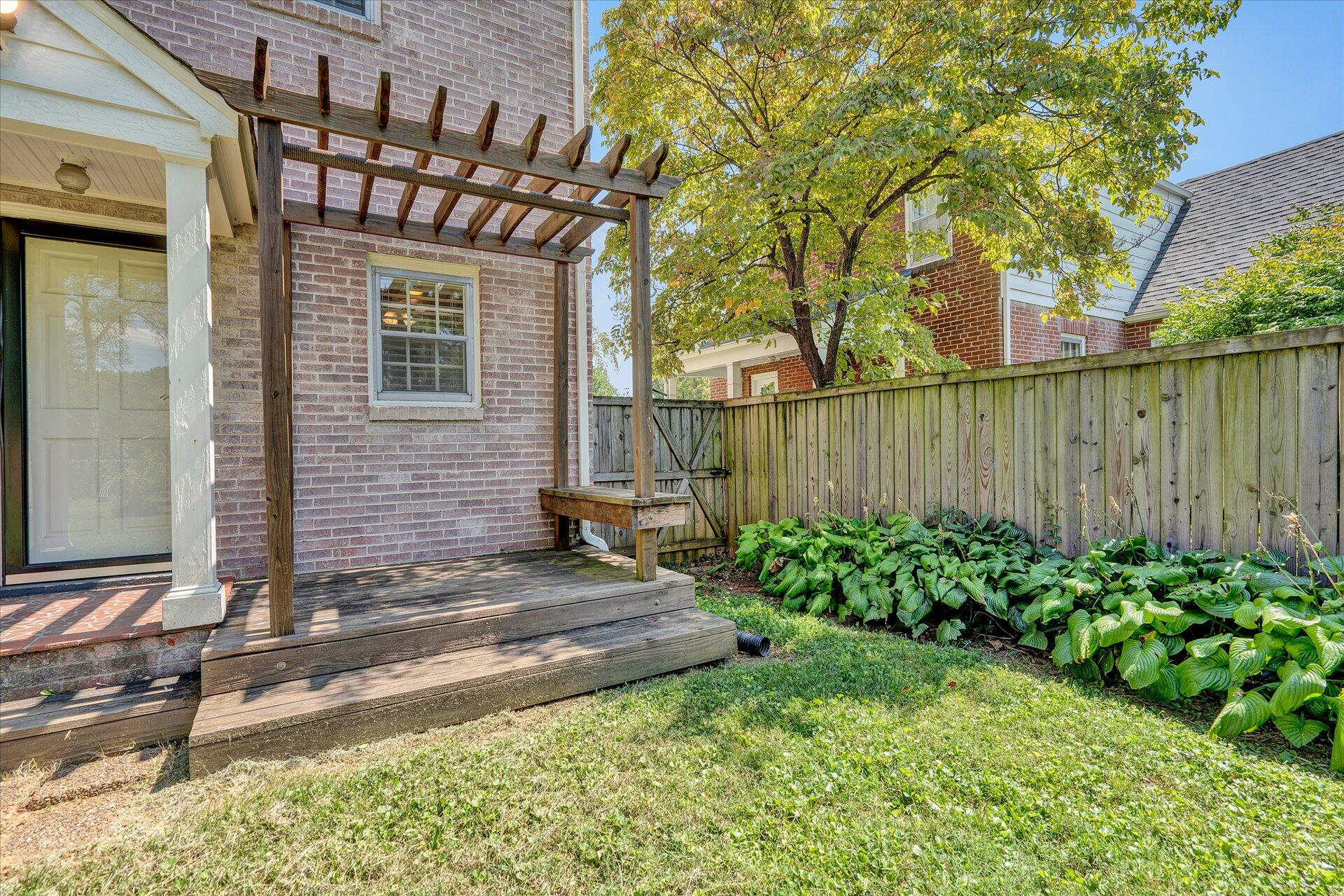 1715 Devon Road Southwest Roanoke, VA 24015 - Photo 31 of 38 28-DSC8357