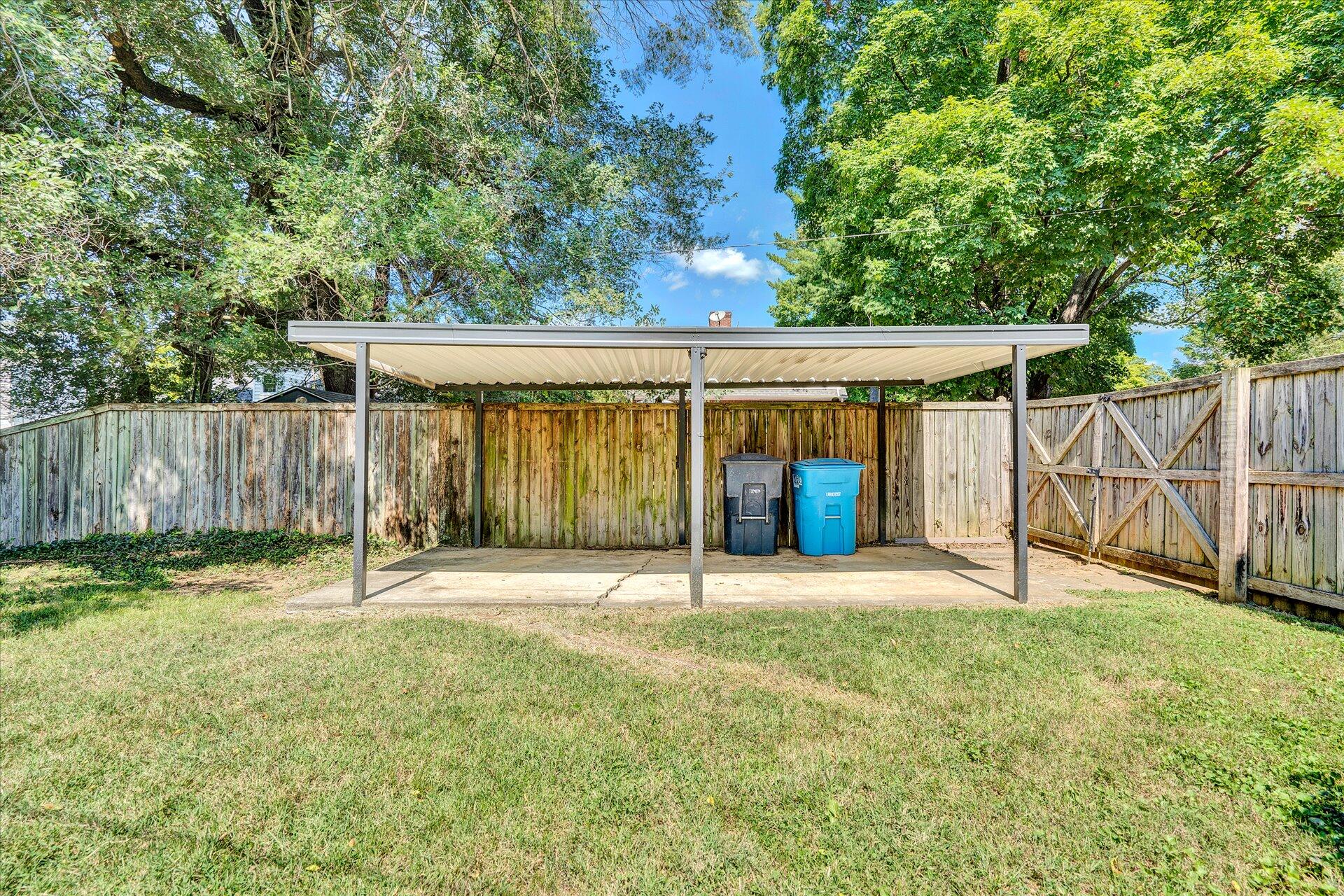 1715 Devon Road Southwest Roanoke, VA 24015 - Photo 32 of 38 29-DSC8360