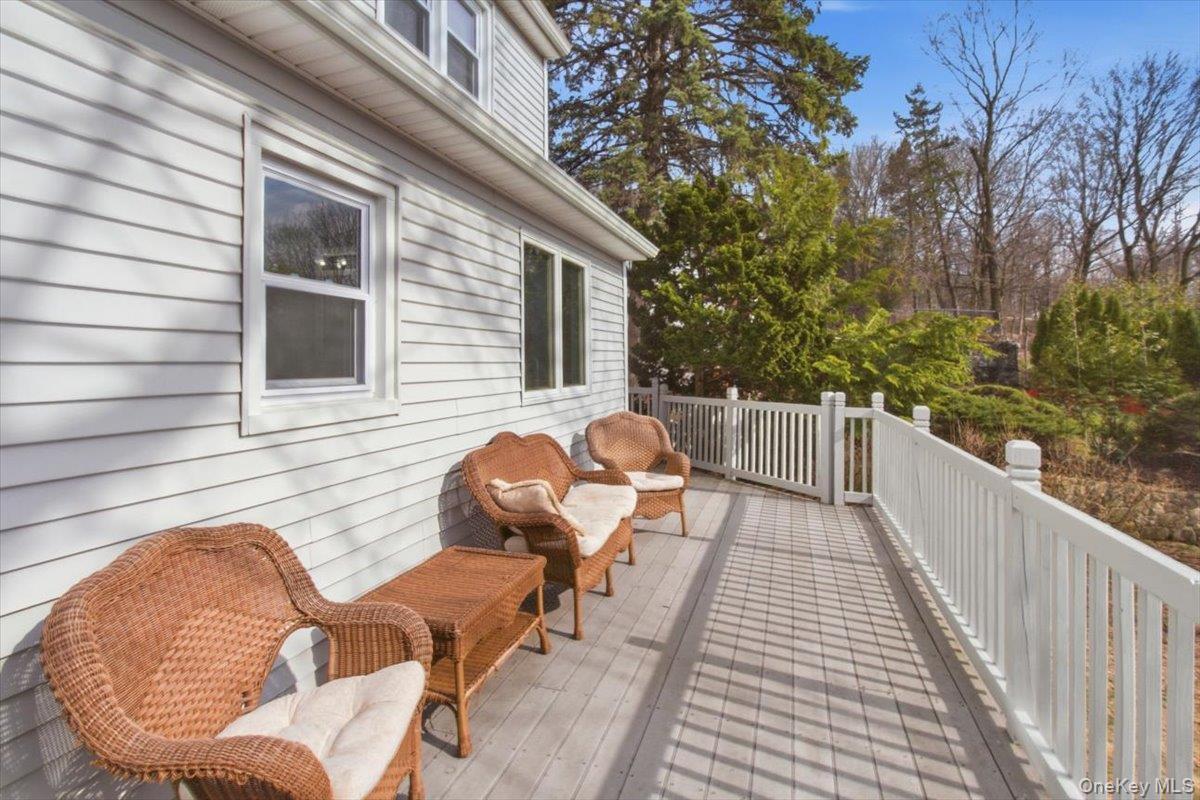 169 Canterbury Road White Plains, NY 10607 - Photo 20 of 27 a outdoor view with a sitting space