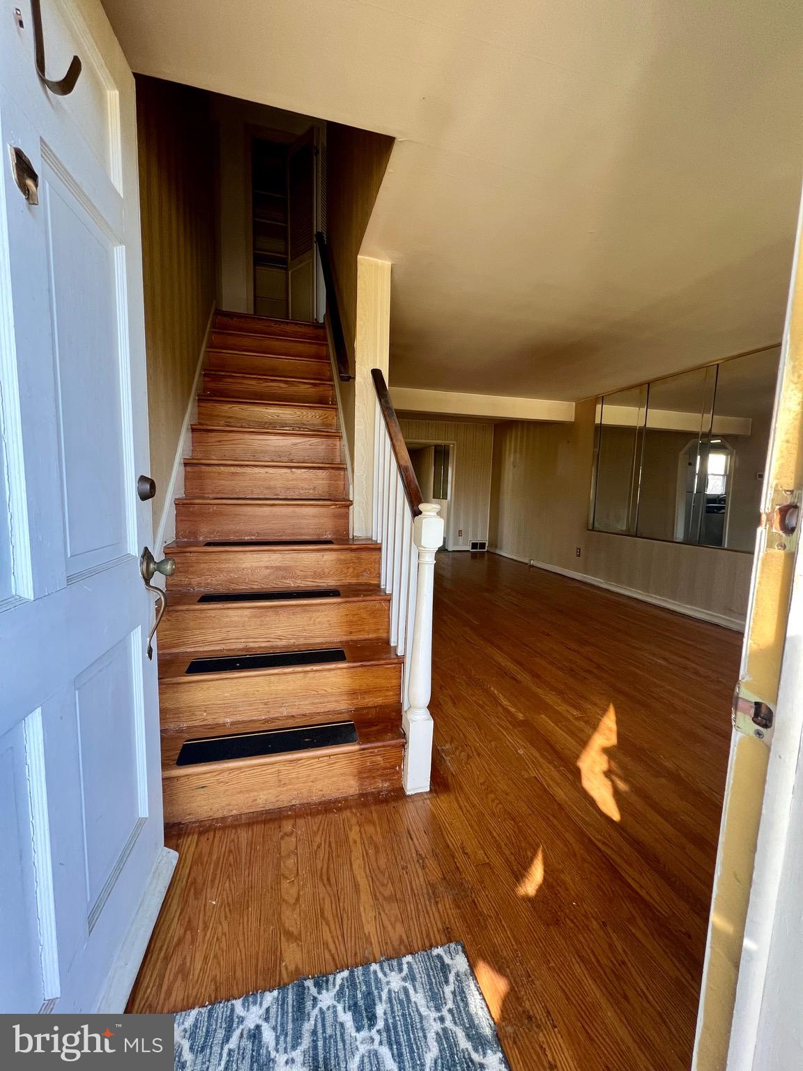 249 West Roland Road Brookhaven, PA 19015 - Photo 4 of 15 Gallery Image 4