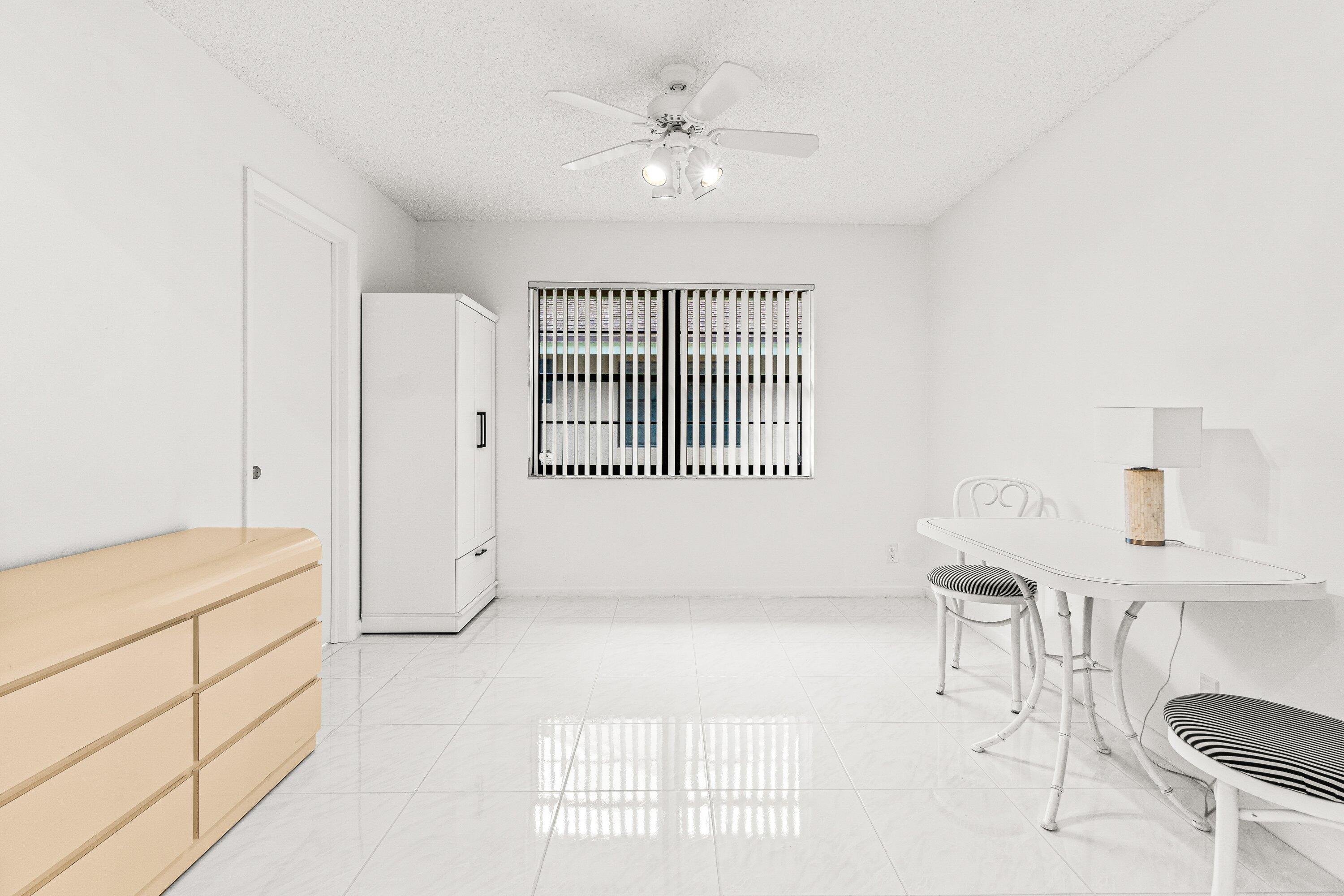 8348 Sunmeadow Lane Boca Raton, FL 33496 - Photo 18 of 42 DEN