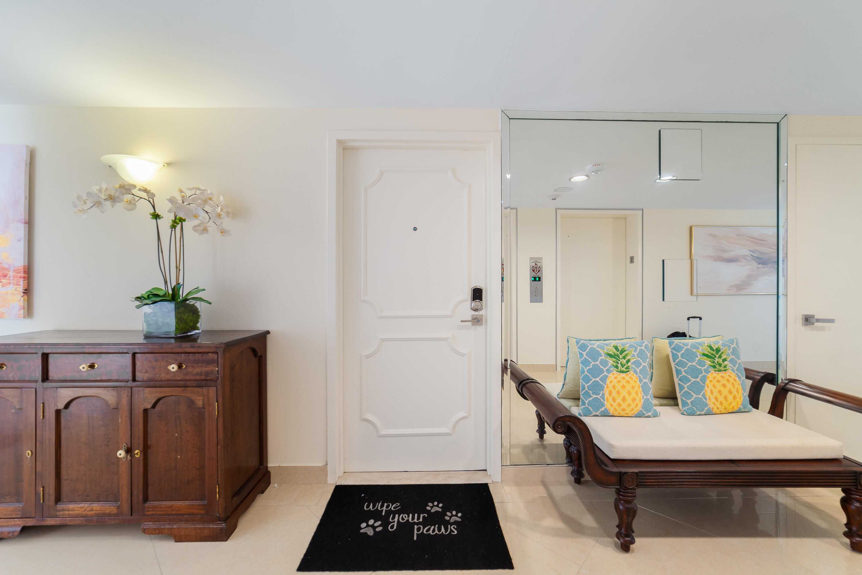 4101 North Ocean Boulevard, Unit 505 Boca Raton, FL 33431 - Photo 16 of 34 Foyer