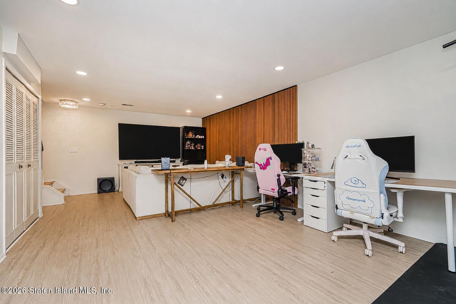 999 West Fingerboard Road Staten Island, NY 10304 - Photo 16 of 34 F7CD5933-CA4C-4DE2-BFA6-825D3872DF6F