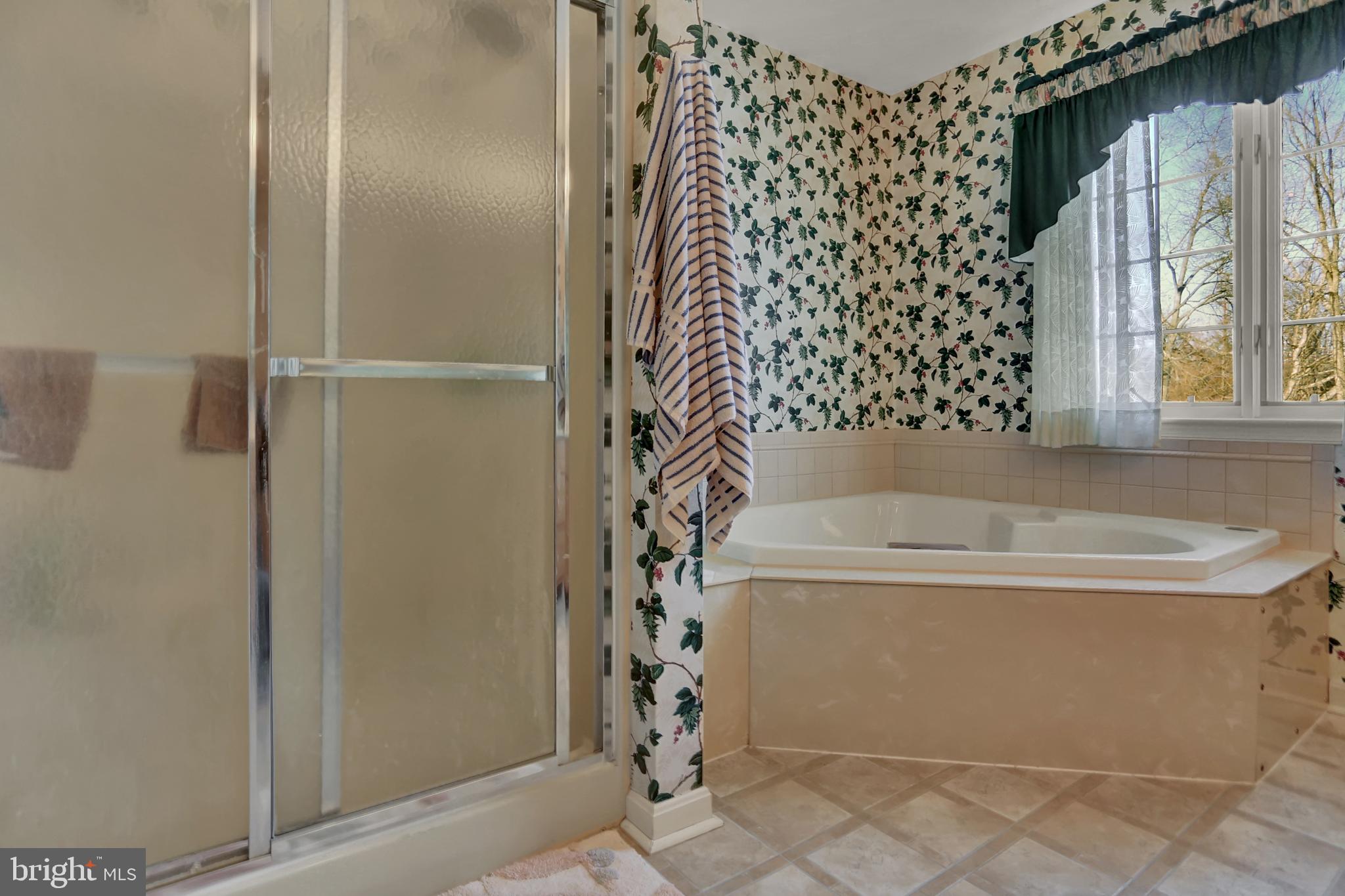 501 Knight Road Gettysburg, PA 17325 - Photo 30 of 37 a bathroom with a bathtub and shower