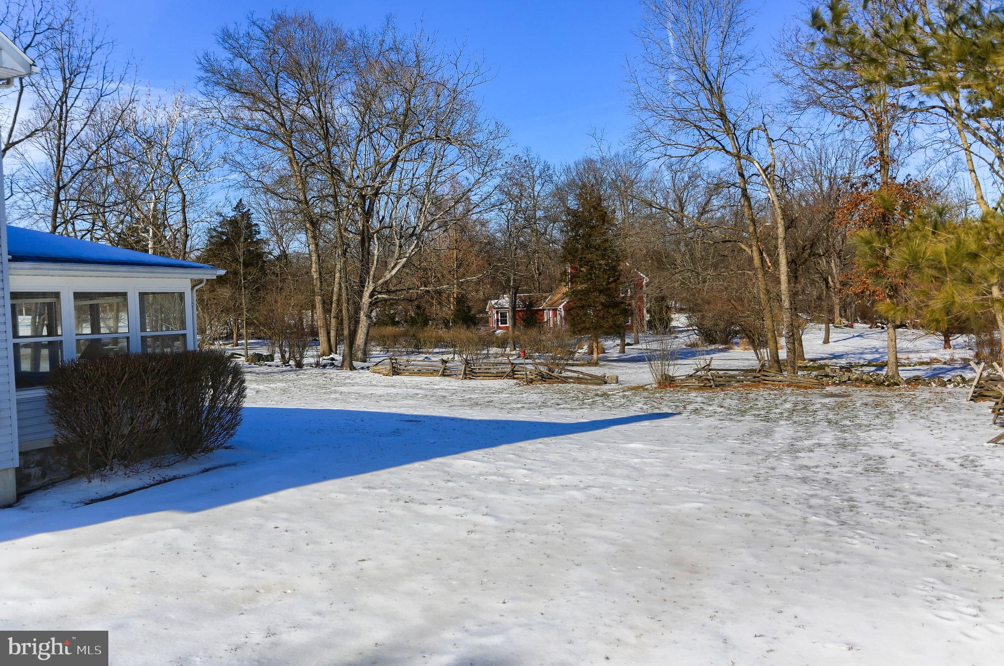 501 Knight Road Gettysburg, PA 17325 - Photo 33 of 37 a view of outdoor space with swimming pool