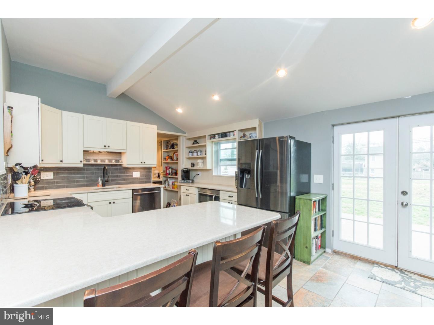 1298 Clyde Road Warminster, PA 18974 - Photo 2 of 21 Breakfast Room