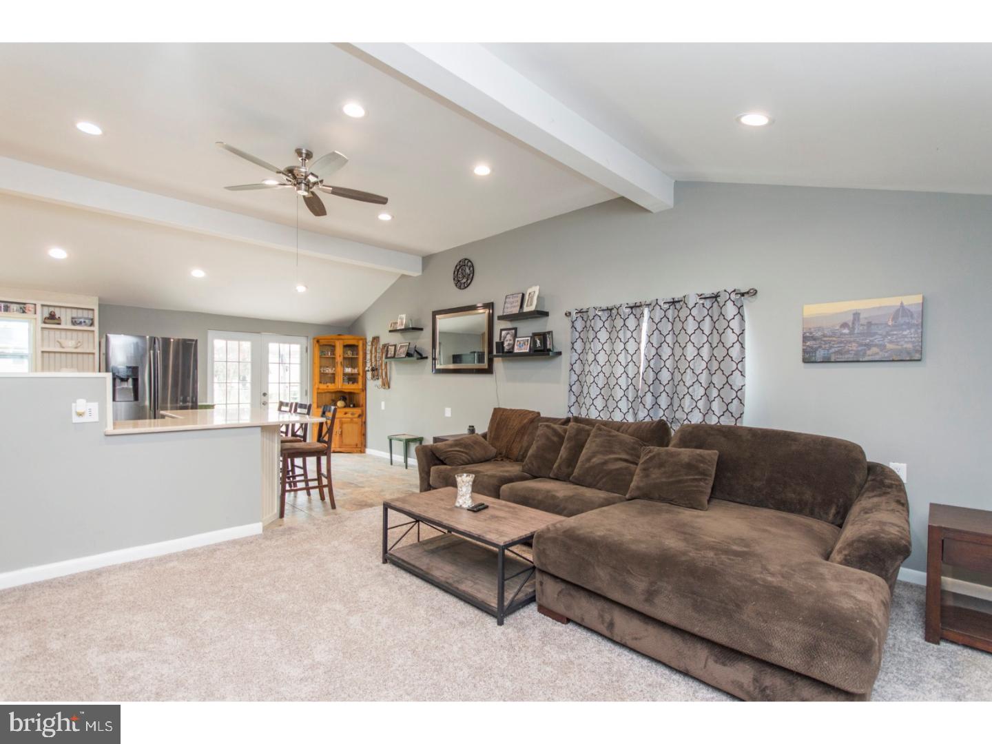 1298 Clyde Road Warminster, PA 18974 - Photo 8 of 21 Living Room