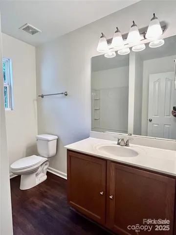 $2,350 | 6207 Thompson Brook Lane, Charlotte, NC 28212