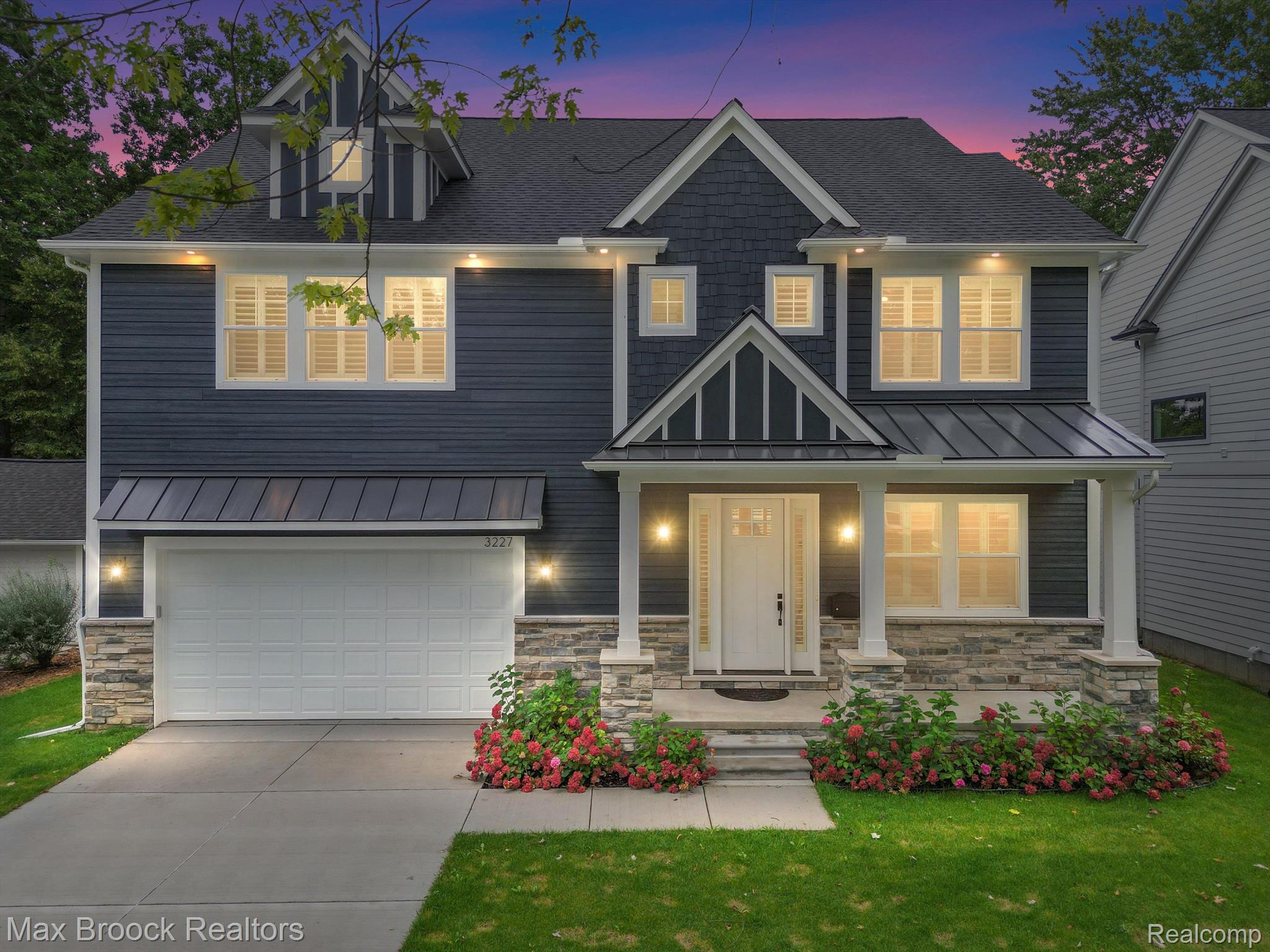 3227 Warick Road Royal Oak, MI 48073 - Photo 1 of 33 Gallery Image 1