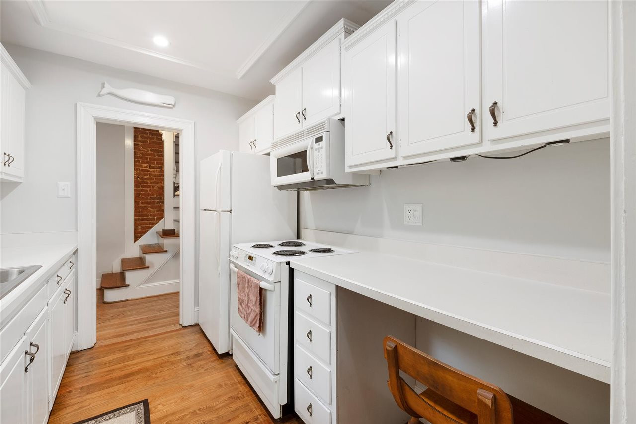 902 Lake Boone Trail Raleigh, NC 27607 - Photo 23 of 30 Photo 23