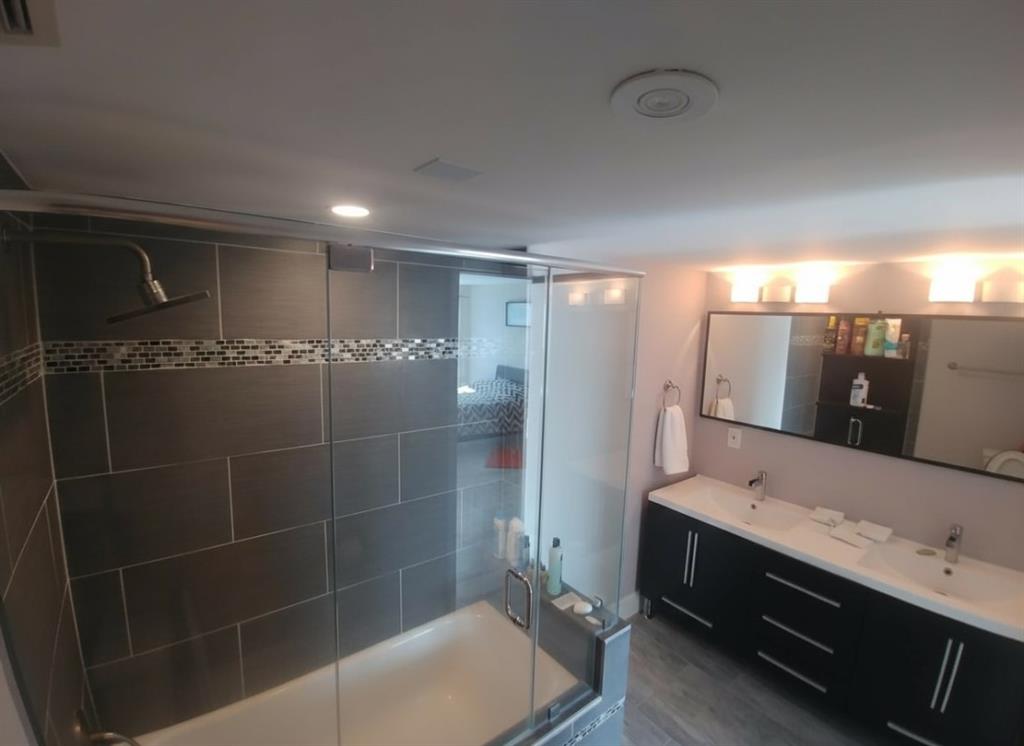 2655 Collins Avenue, Unit 602 Miami Beach, FL 33140 - Photo 6 of 8