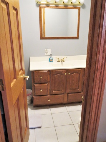 377 Penrose Road Dixon, IL 61021 - Photo 13 of 25 Gallery Image 13