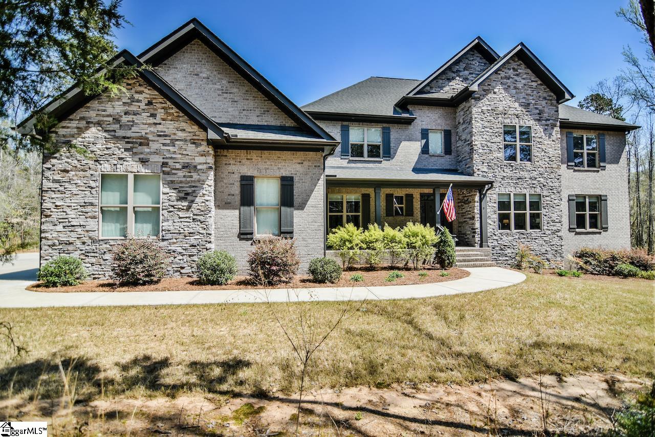 8 Spaar Lane Simpsonville, SC 29680 - Photo 1 of 35 Gallery Image 1