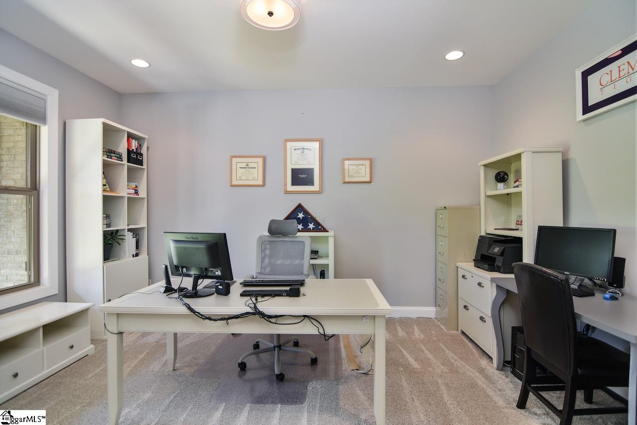8 Spaar Lane Simpsonville, SC 29680 - Photo 5 of 35 Gallery Image 5