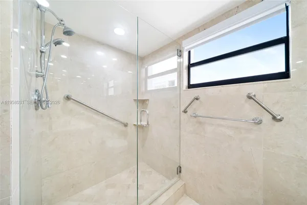 $4,300 | 2301 South Ocean Drive, Unit 2507, Hollywood, FL 33019