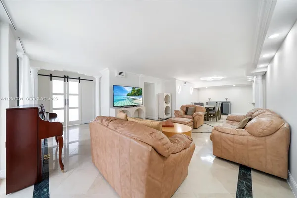 $4,300 | 2301 South Ocean Drive, Unit 2507, Hollywood, FL 33019