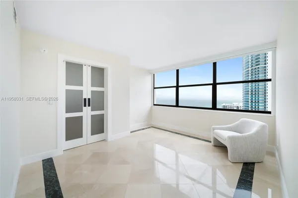 $4,300 | 2301 South Ocean Drive, Unit 2507, Hollywood, FL 33019