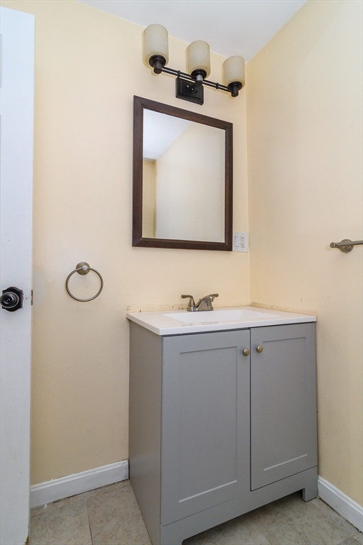 10 Spring Valley Road Natick, MA 01760 - Photo 16 of 24