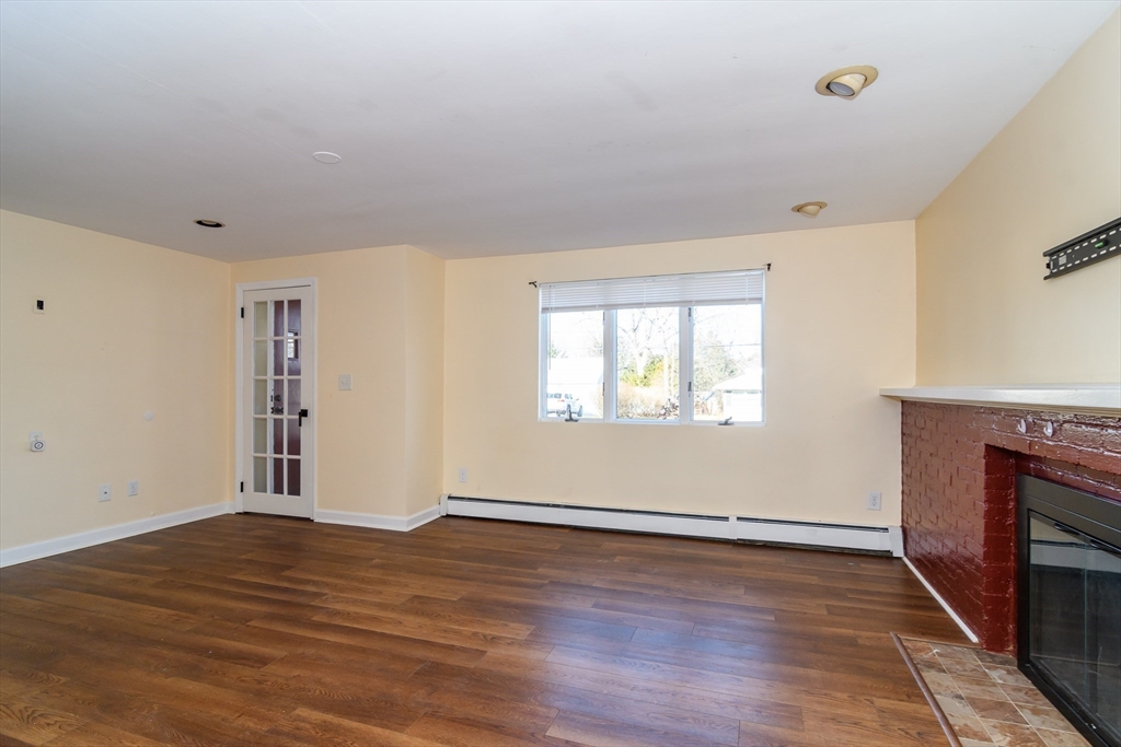 10 Spring Valley Road Natick, MA 01760 - Photo 9 of 24