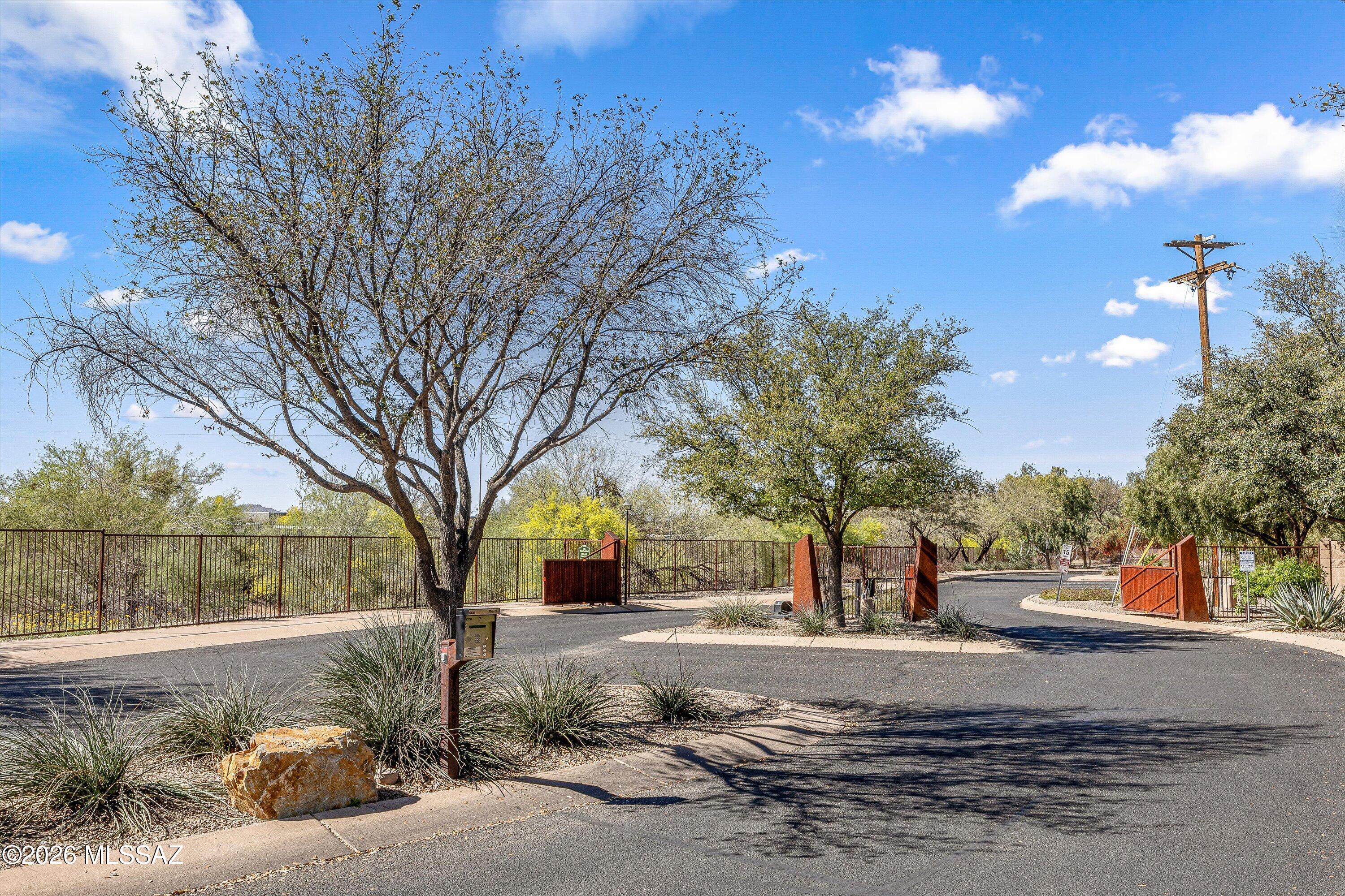 494 East Cedarvale Road Tucson, AZ 85704 - Photo 37 of 51