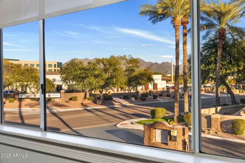 $499,900 | 7009 East Acoma Drive, Unit 2001, Scottsdale, AZ 85254