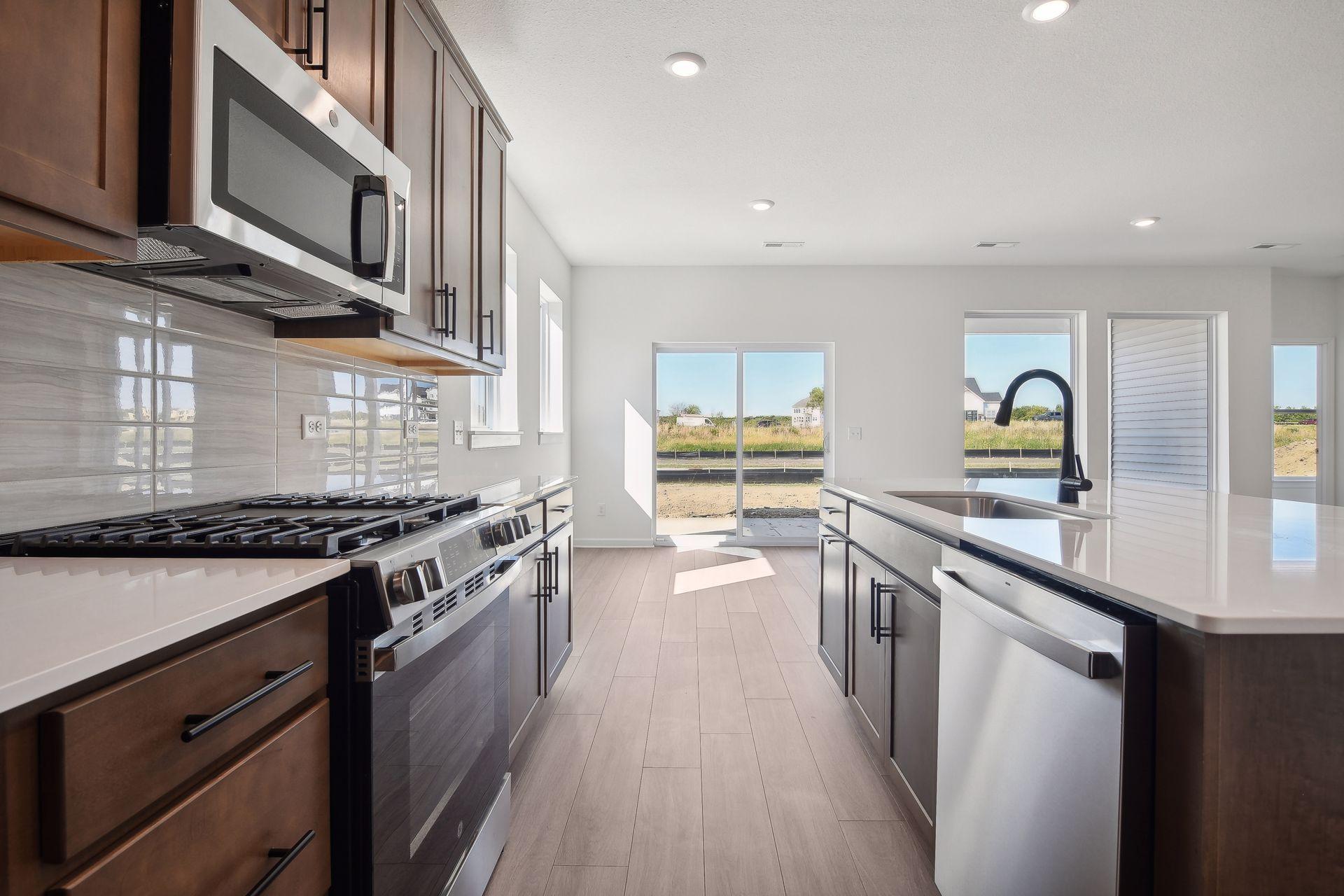 10614 Harbor Lane North Maple Grove, MN 55369 - Photo 4 of 9