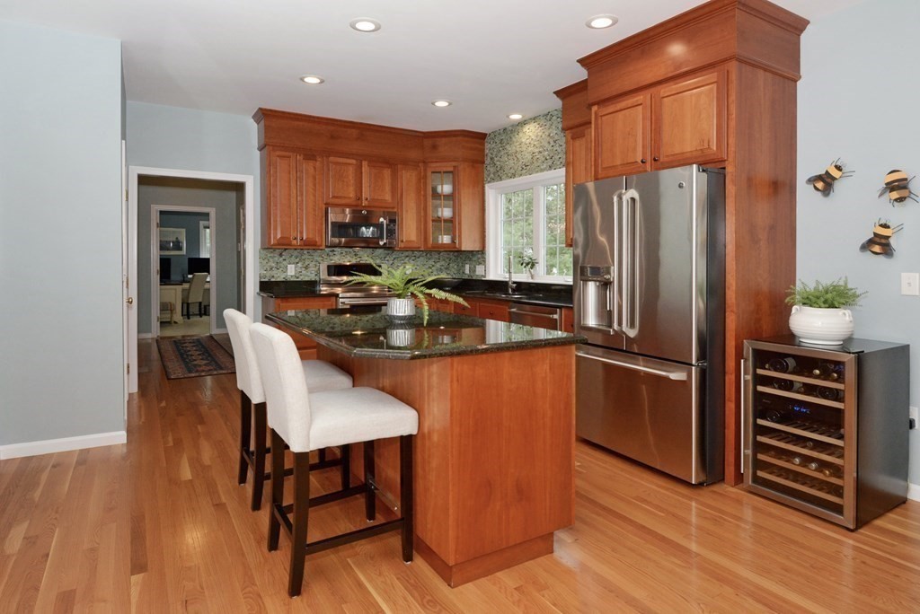 29 Huckleberry Road Hopkinton, MA 01748 - Photo 14 of 42 Gallery Image 14