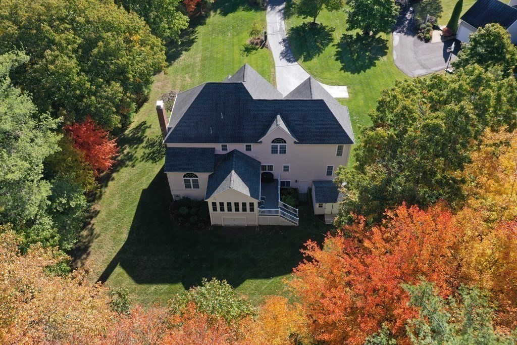 29 Huckleberry Road Hopkinton, MA 01748 - Photo 38 of 42 Gallery Image 38