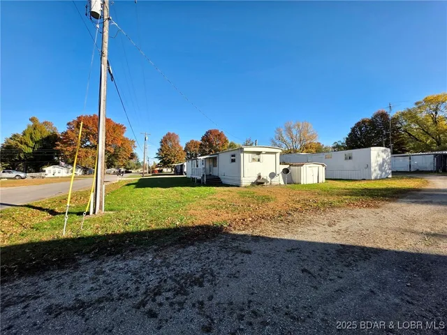 $199,900 | 11-16 North Walnut Avenue, Versailles, MO 65084