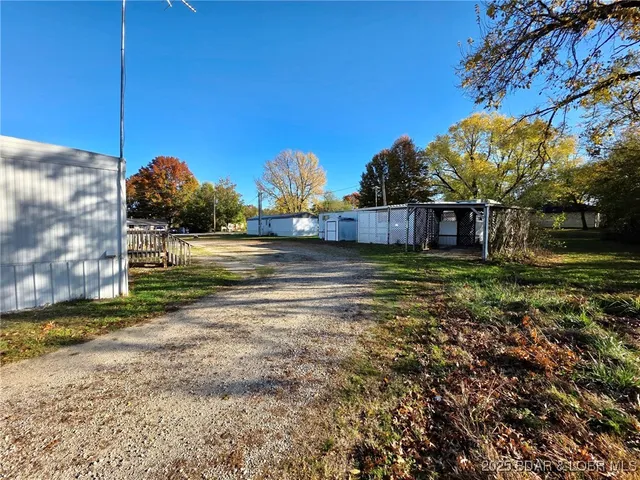 $199,900 | 11-16 North Walnut Avenue, Versailles, MO 65084